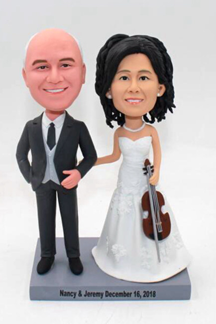 Custom bobblehead cake toppers - Click Image to Close
