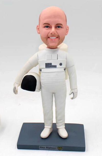 Custom astronaut bobbleheads - Click Image to Close