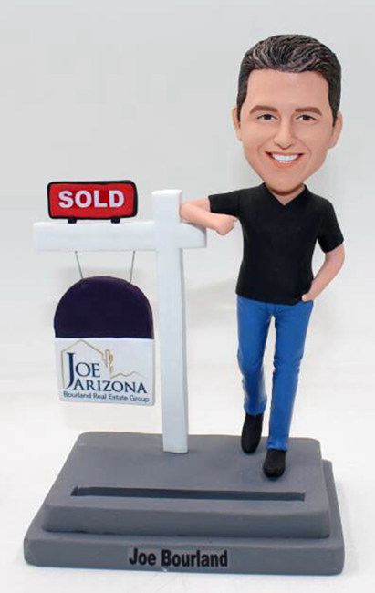 Personalized bobbleheads for realtor -Casual Style - Click Image to Close