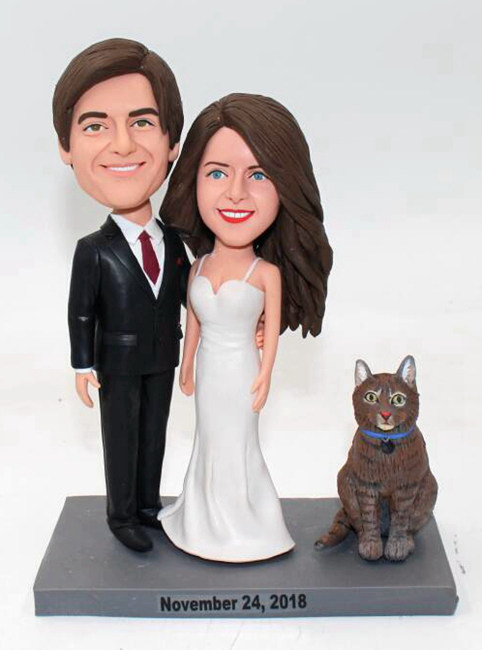 Custom wedding bobblehead cake toppers - Click Image to Close